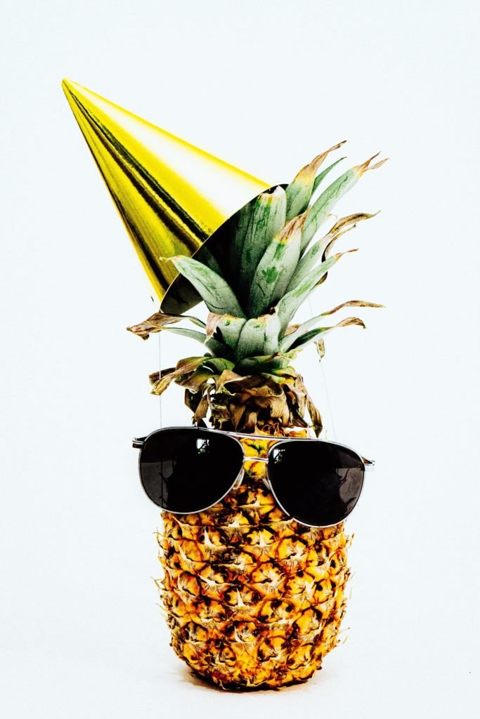single party pineapple
