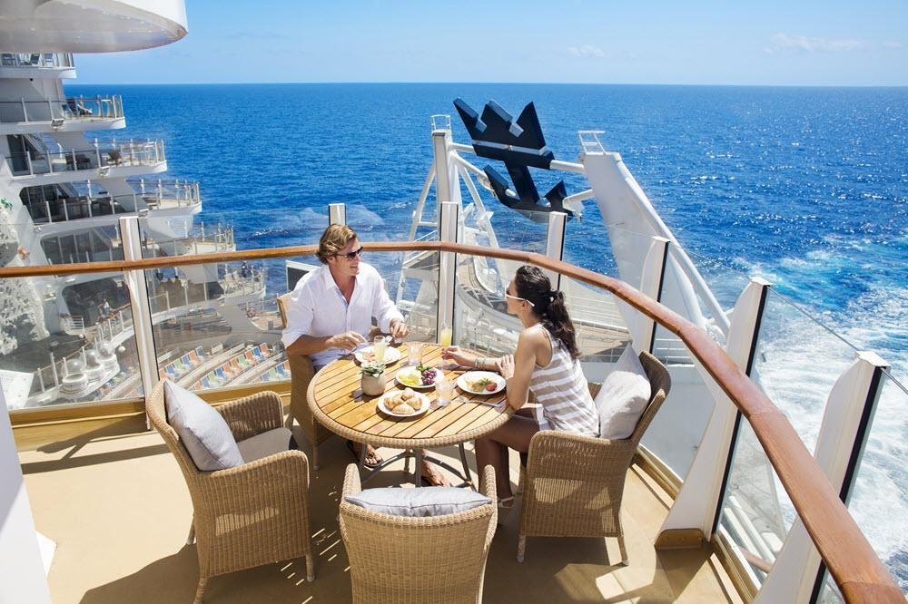 Image from https://www.blisscruise.com/uploads/cabin-rate-rooms/June2024/ufYl01HZMf988CkPIKDP.jpg