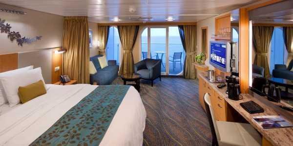 Image from https://www.blisscruise.com/uploads/cabin-rate-rooms/June2024/yyiMI2QU5eHnsFeKqnzS.jpg