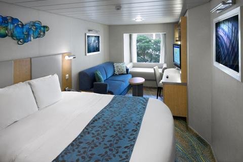 Image from https://www.blisscruise.com/uploads/cabin-rate-rooms/June2024/RXPWJdI5isZ60BfbtMLx.jpg